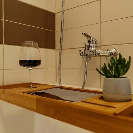 Vivando - Cosy Double Studio B + Parking Apartamento Bucareste