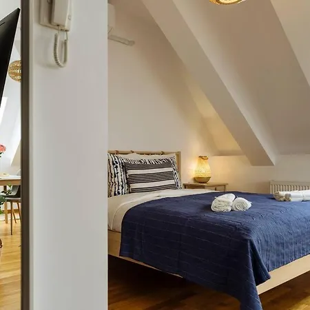 Apartamento Vivando - Cosy Double Studio B + Parking Bucareste