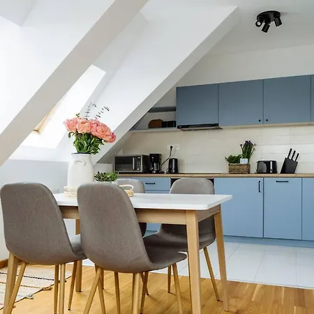 Vivando - Cosy Double Studio B + Parking Apartamento *